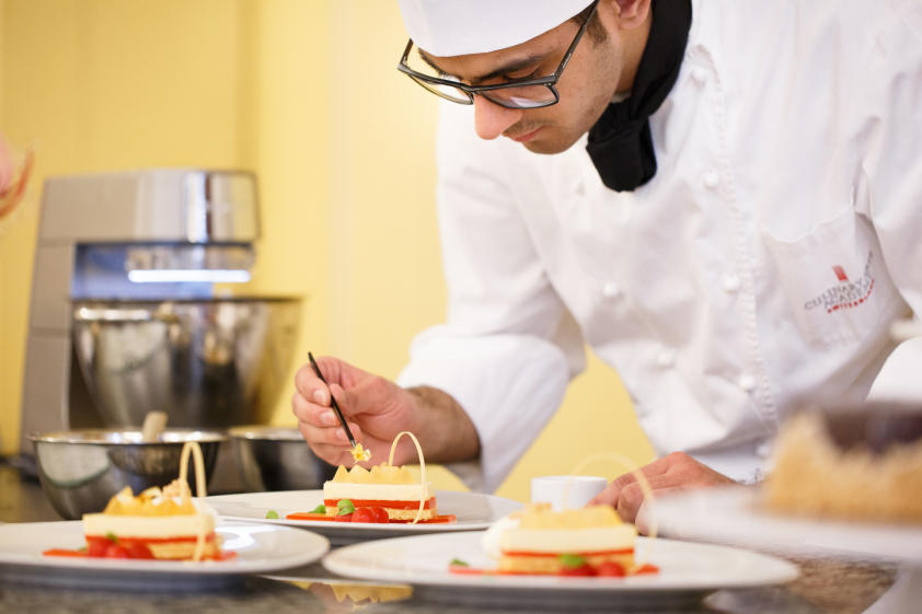 CAAS瑞士美食艺术管理学院，实现你的米其林之梦！